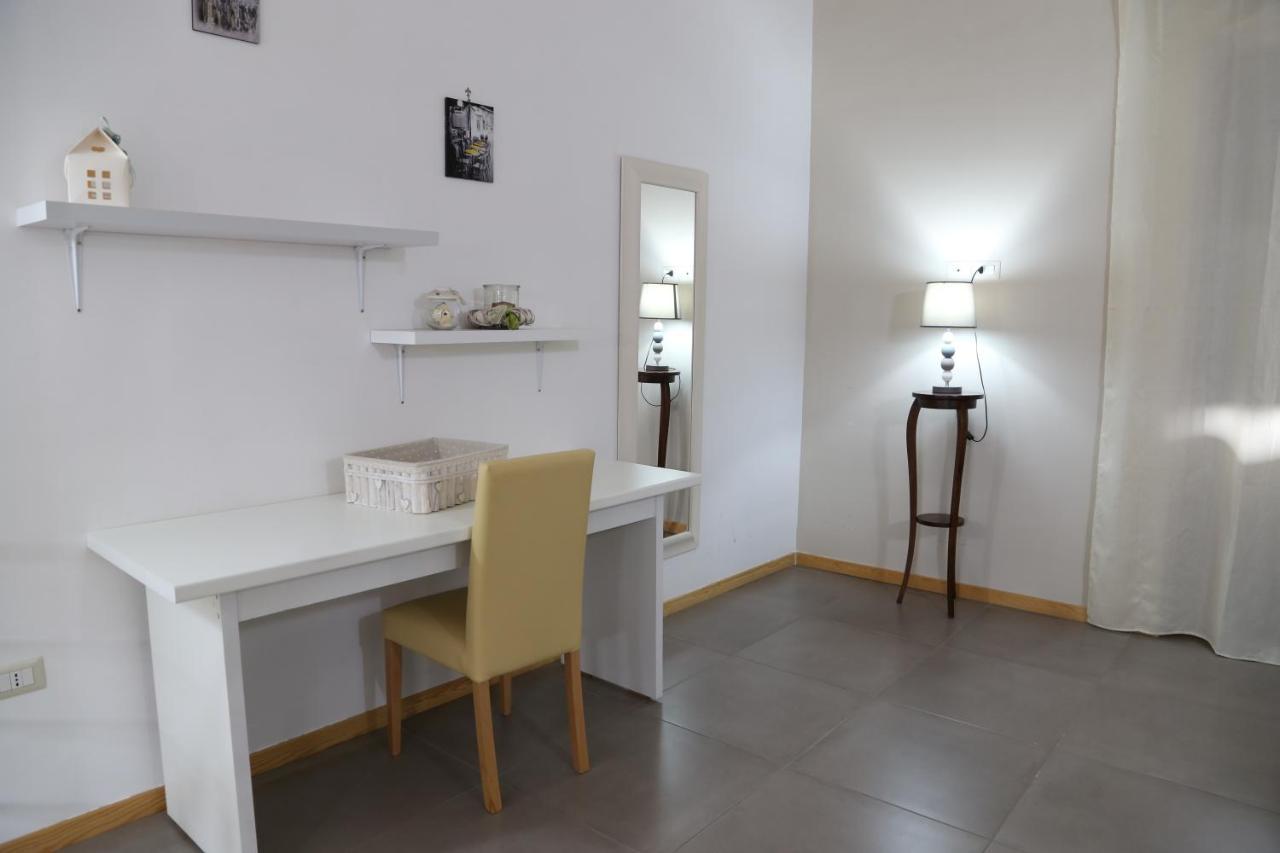 Appartamenti Laura Wi-Fi Curti Buitenkant foto